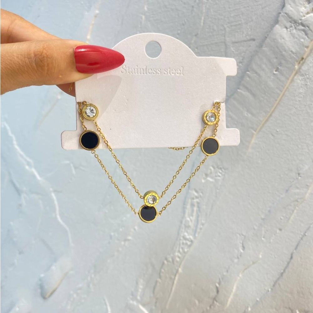 Elegant Gold and Black stainless steel ankle